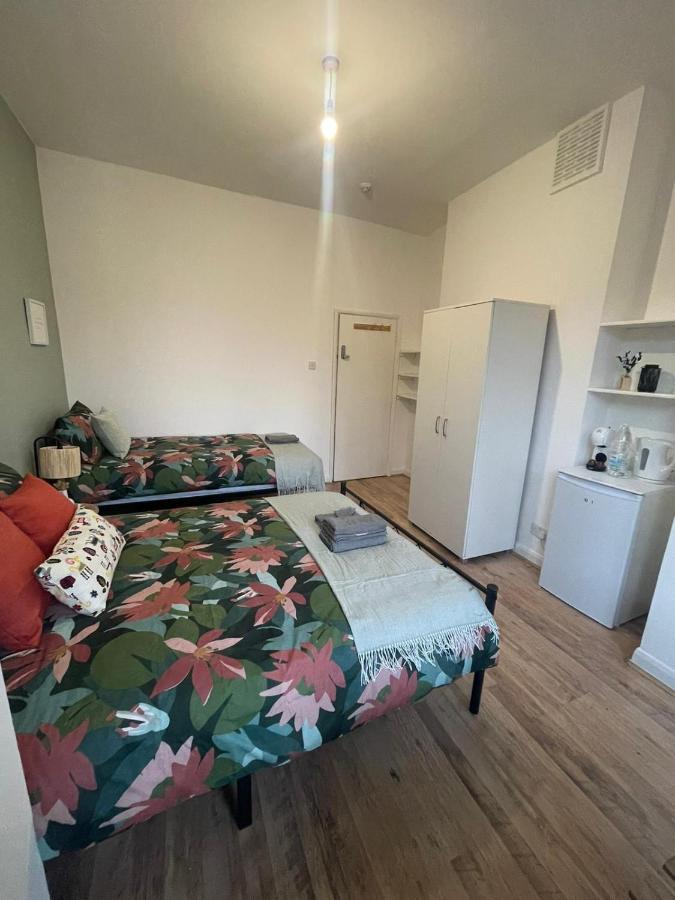 Contemporary Private Rooms Near Central Londres Extérieur photo