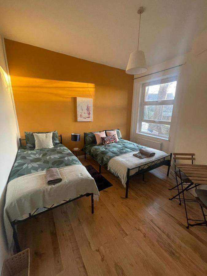 Contemporary Private Rooms Near Central Londres Extérieur photo