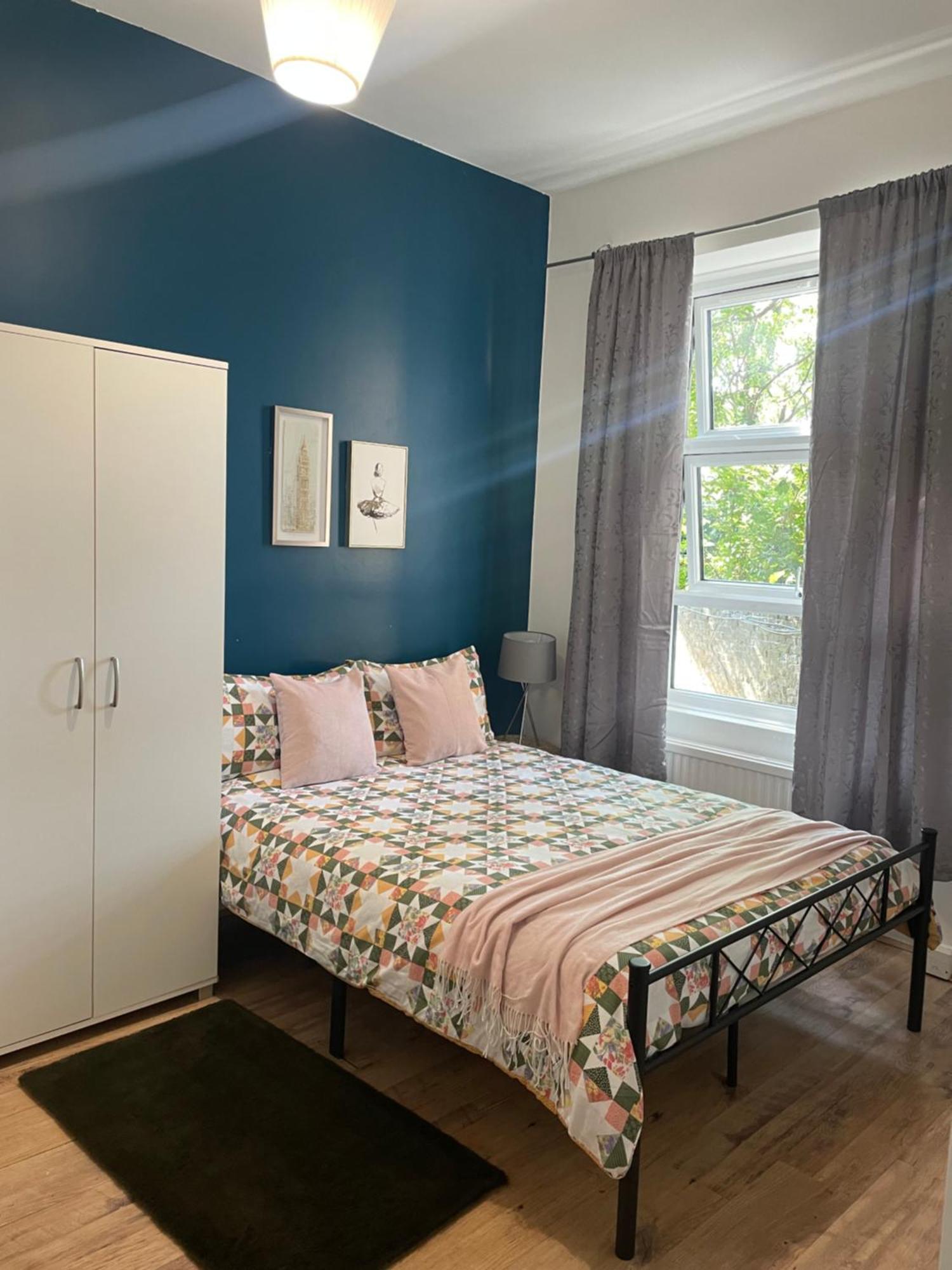 Contemporary Private Rooms Near Central Londres Extérieur photo
