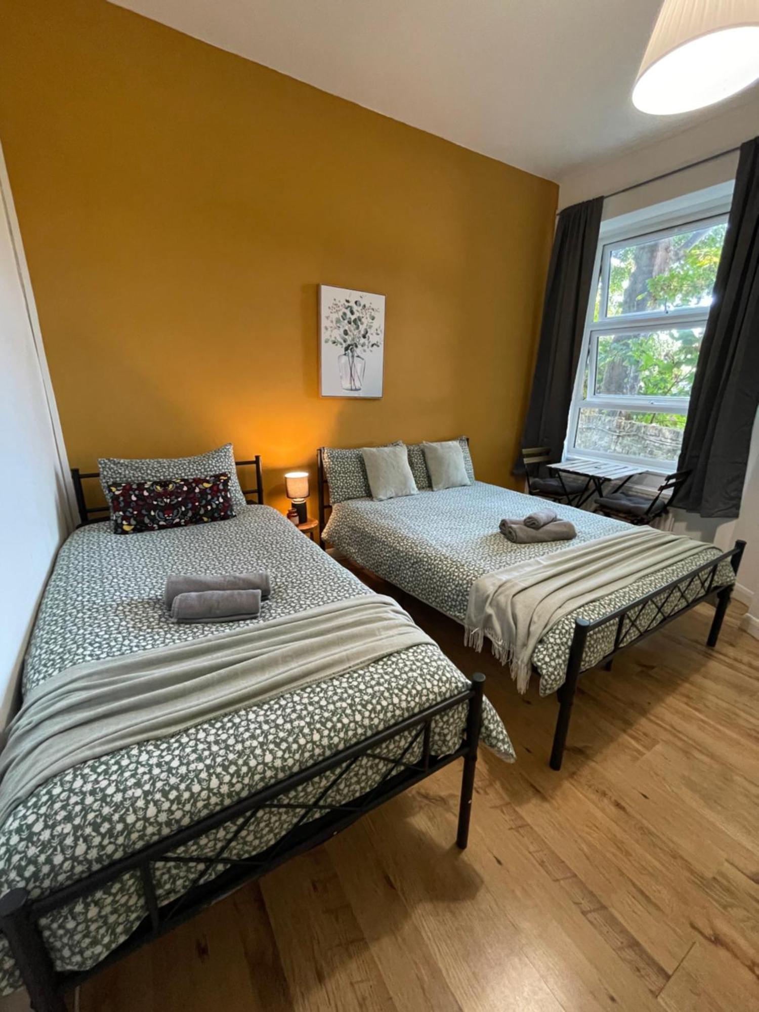 Contemporary Private Rooms Near Central Londres Extérieur photo